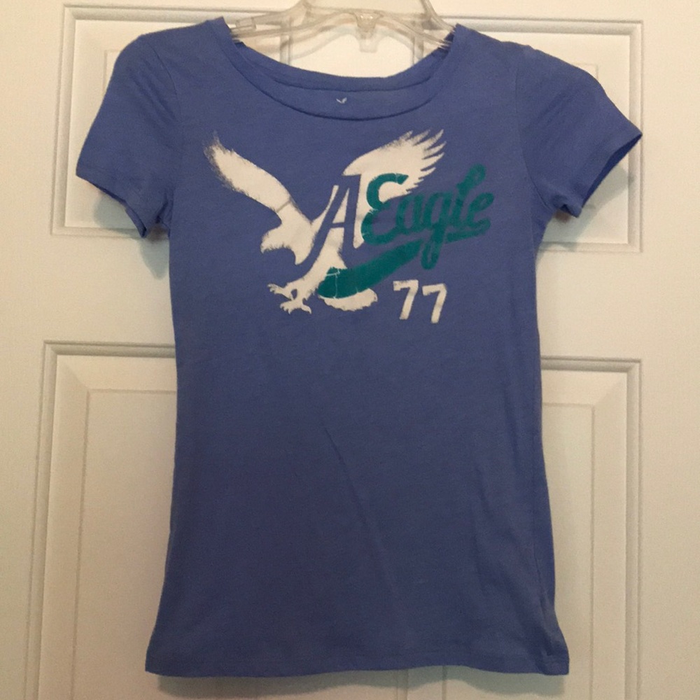 American eagle T-shirt